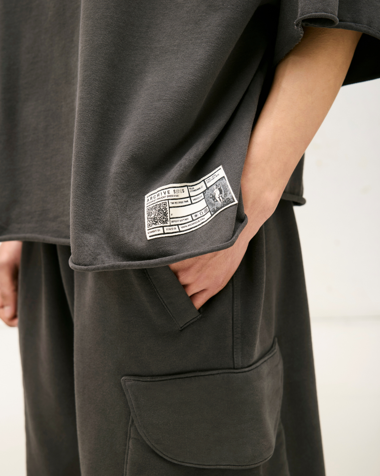 UTILITY SWEAT-SHORTS
