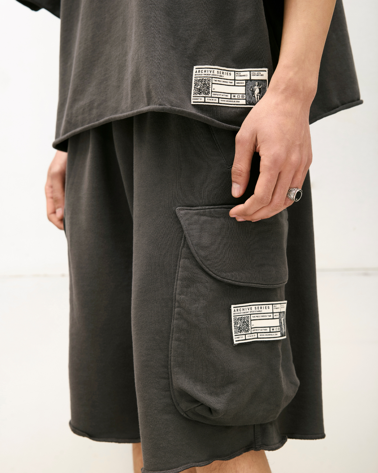 UTILITY SWEAT-SHORTS