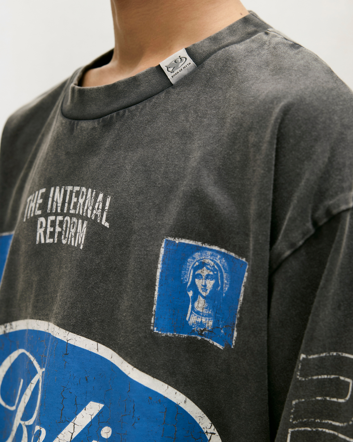 INTERNAL REFORM LONG SLEEVE TEE